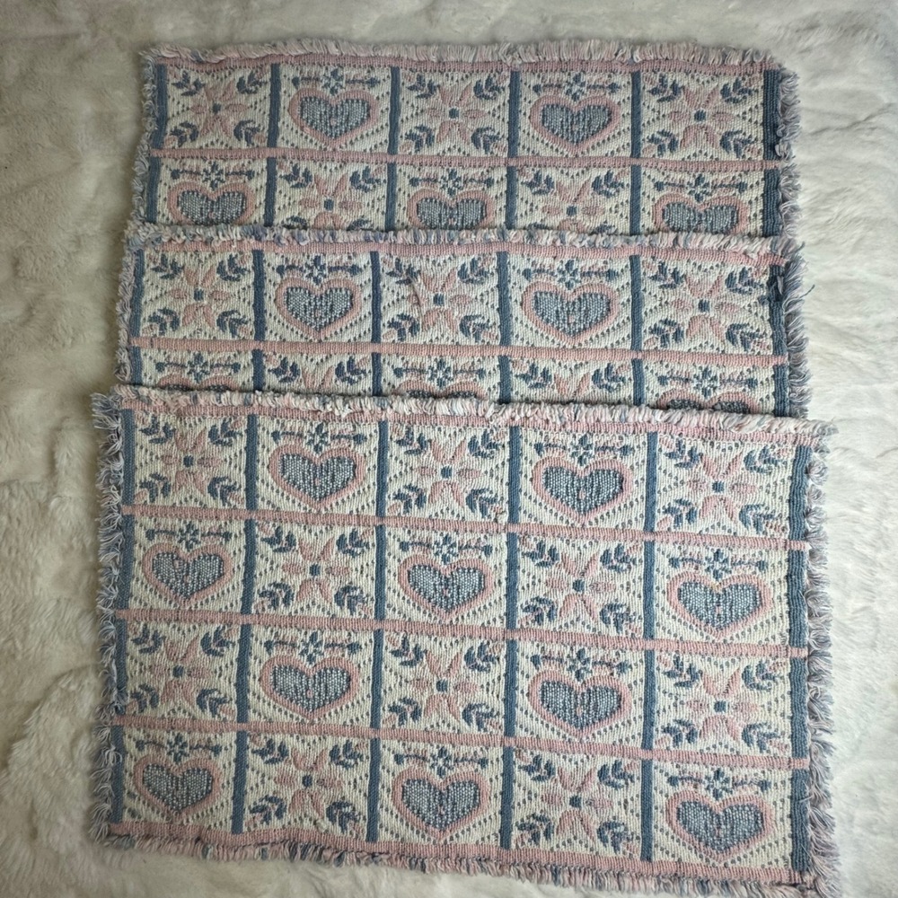 Vintage Woven Heart Floral Placemats Set of 3 Blue Pink Cottagecore Fringed